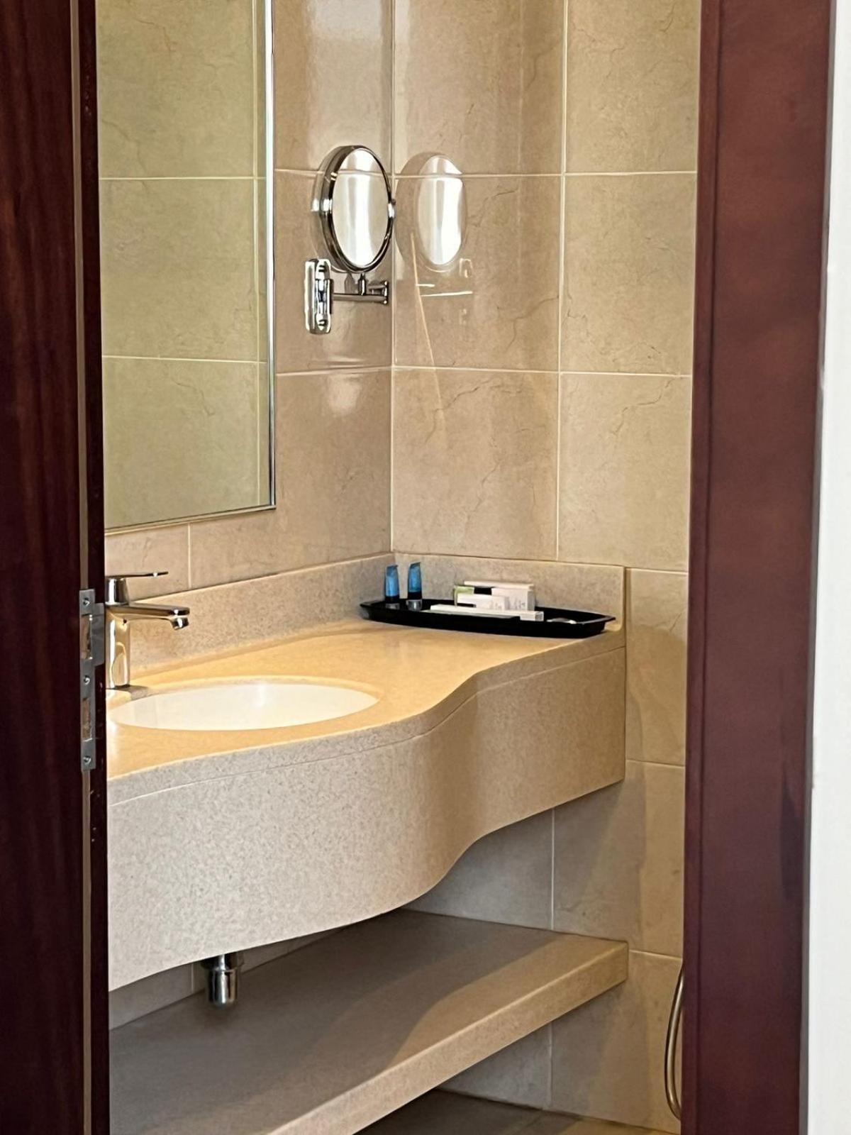 Landmark Hotel & Suites Jeddah Eksteriør billede